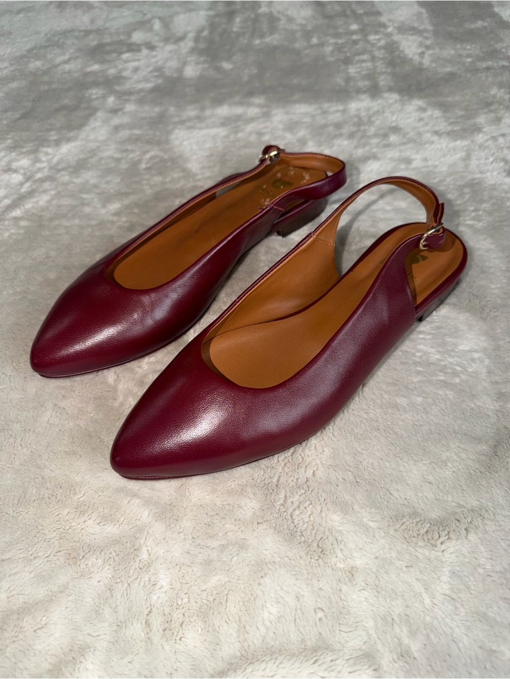 Bobbies Paris Anouk Square Toe Ballet Flats In Garnet Wimen’s Size 39 - Picture 2 of 10